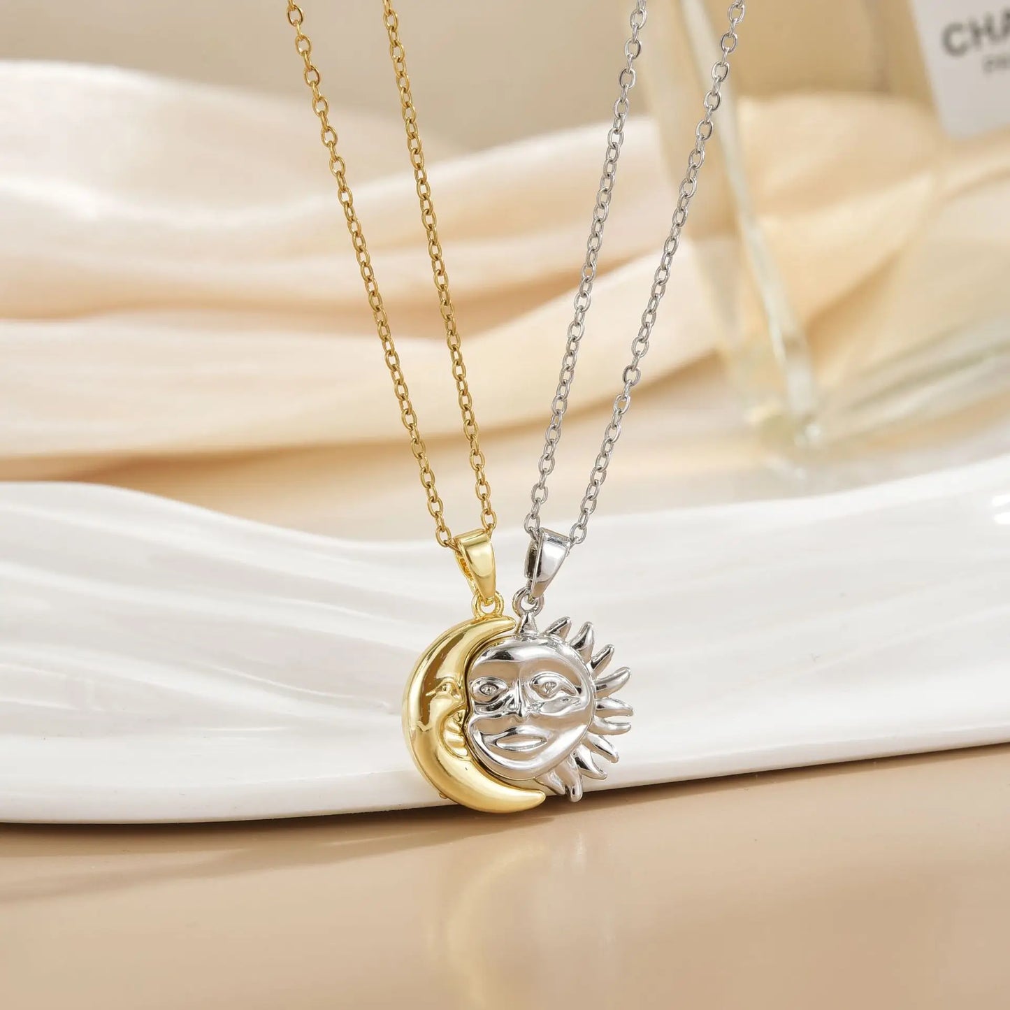 Magnetic Sun & Moon Necklace Set - Celestial Couple Jewelry