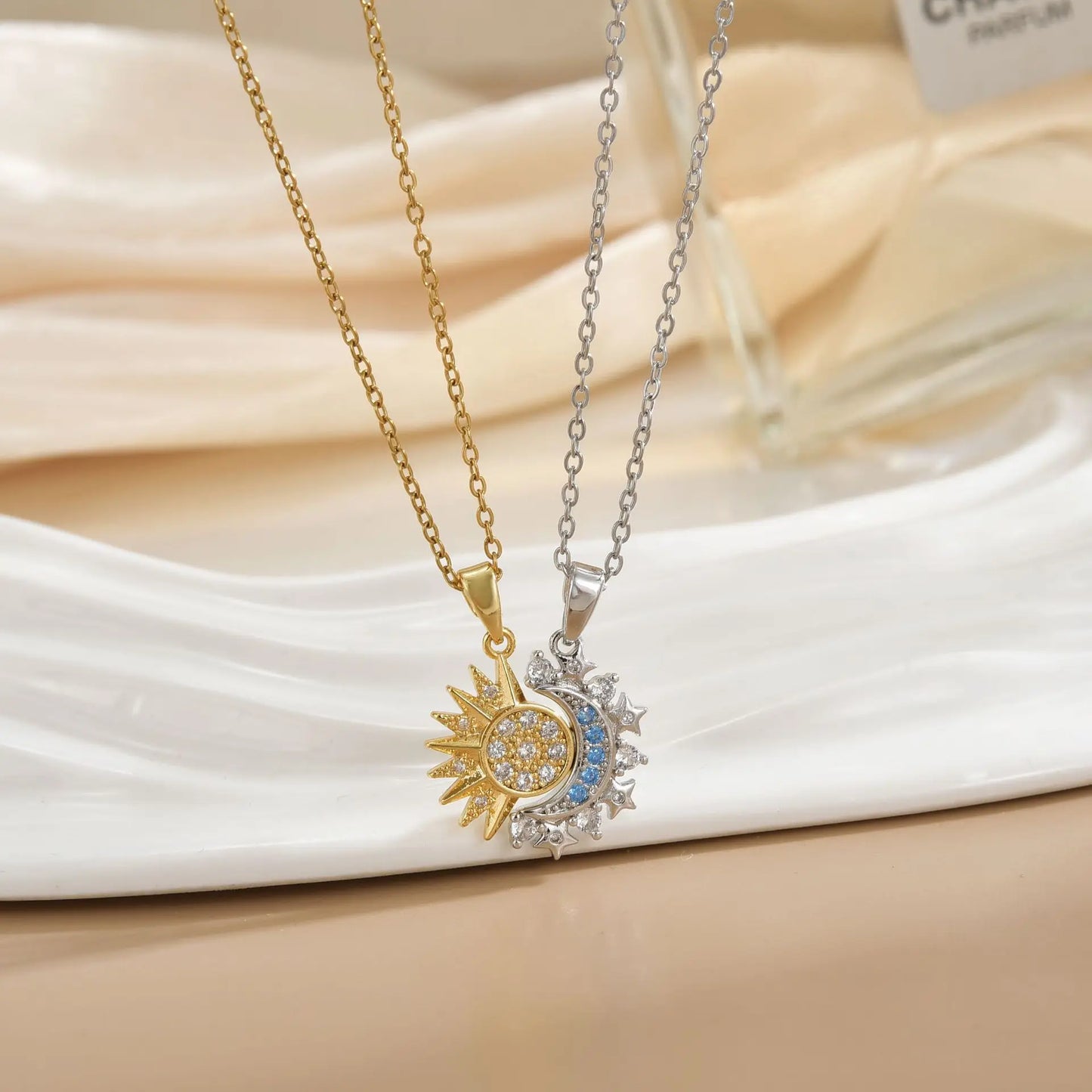 Magnetic Sun & Moon Necklace Set - Celestial Couple Jewelry
