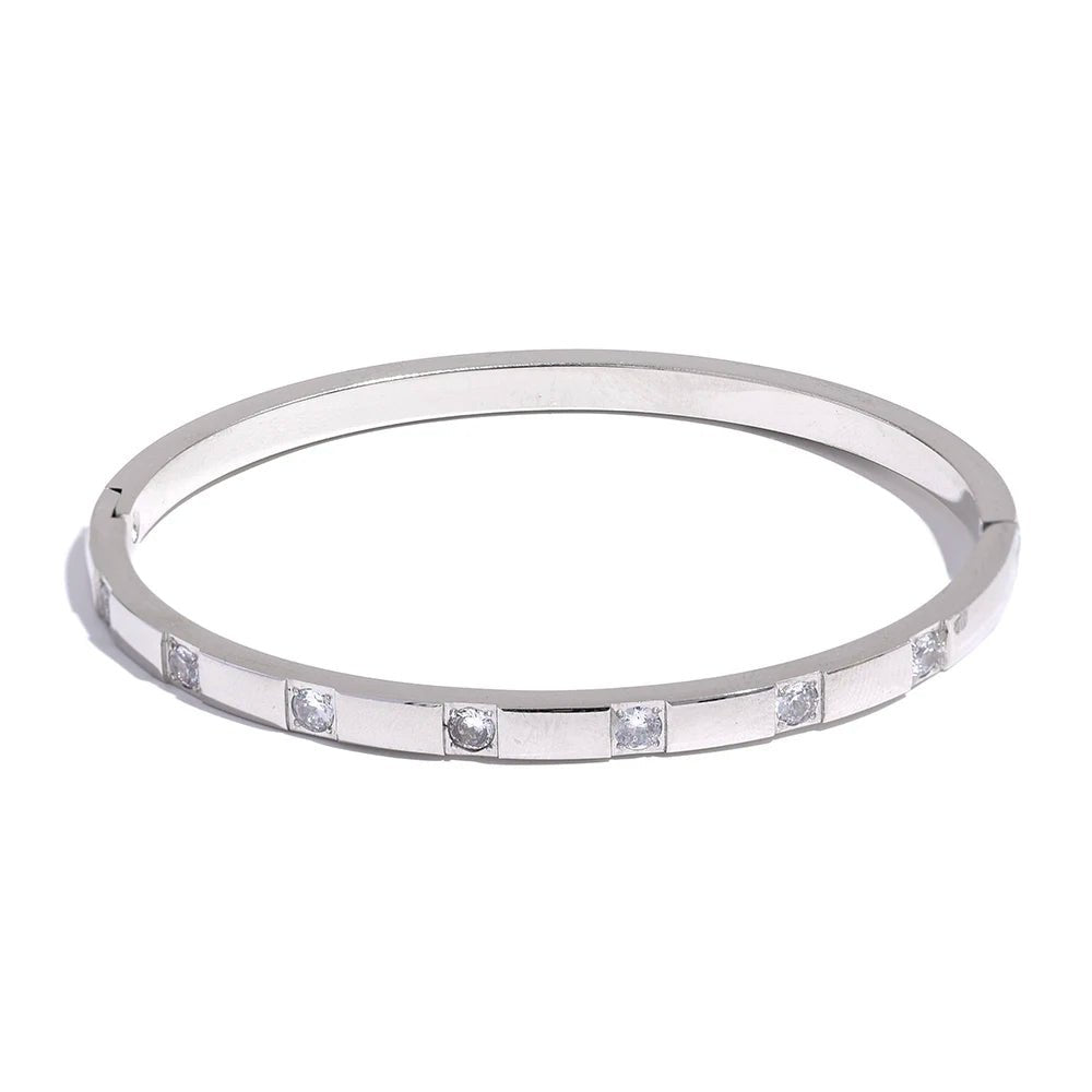 Zirconia tennis bracelet - PVD gold plated stainless steel design | Pure Vita Dubai