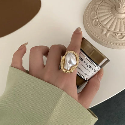 Tide & Pearl Adjustable Gold Starfish Ring - Korean Luxury