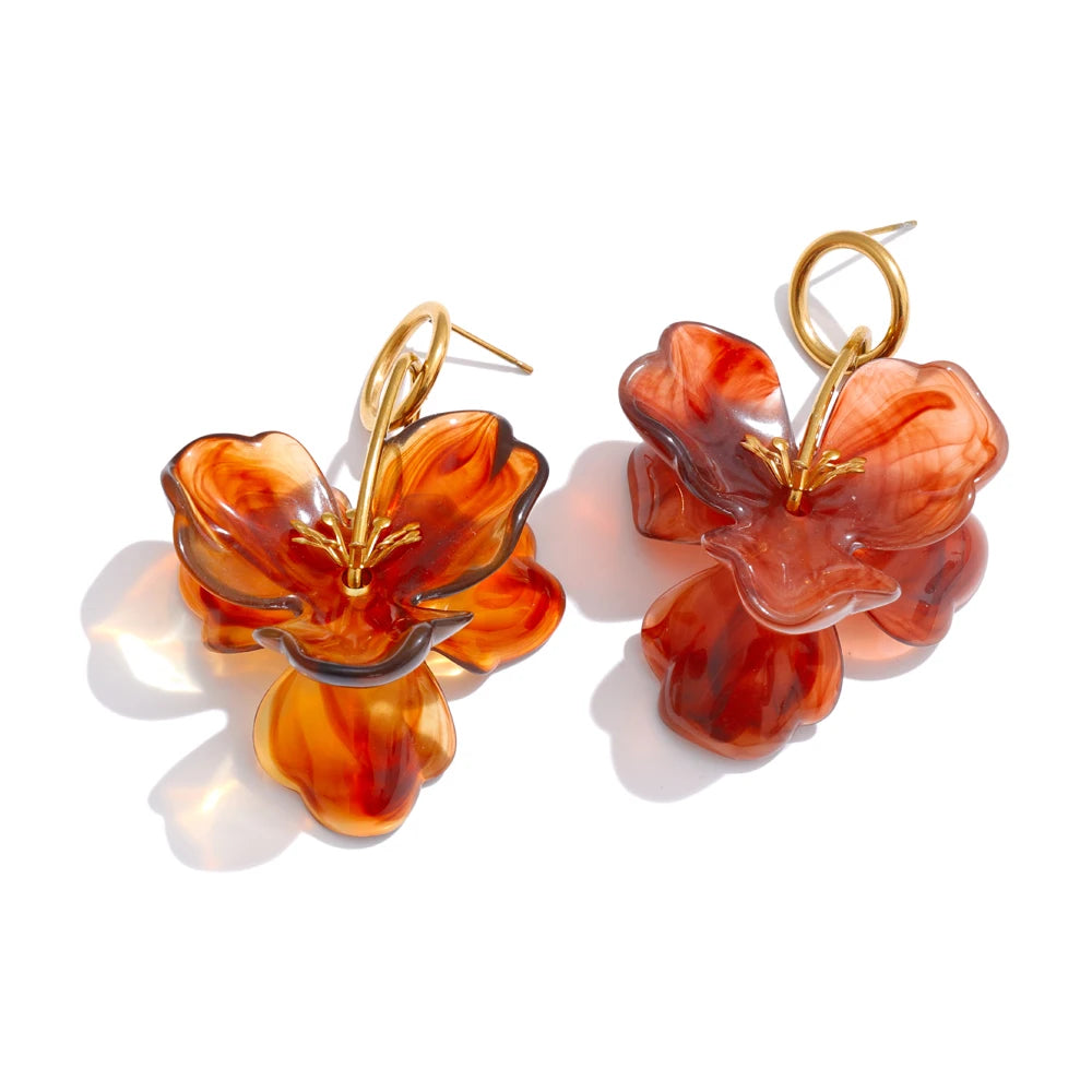 White Resin Flower Dangle Earrings - Gold Plated Summer Jewelry for Women