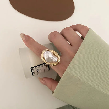 Tide & Pearl Adjustable Gold Starfish Ring - Korean Luxury