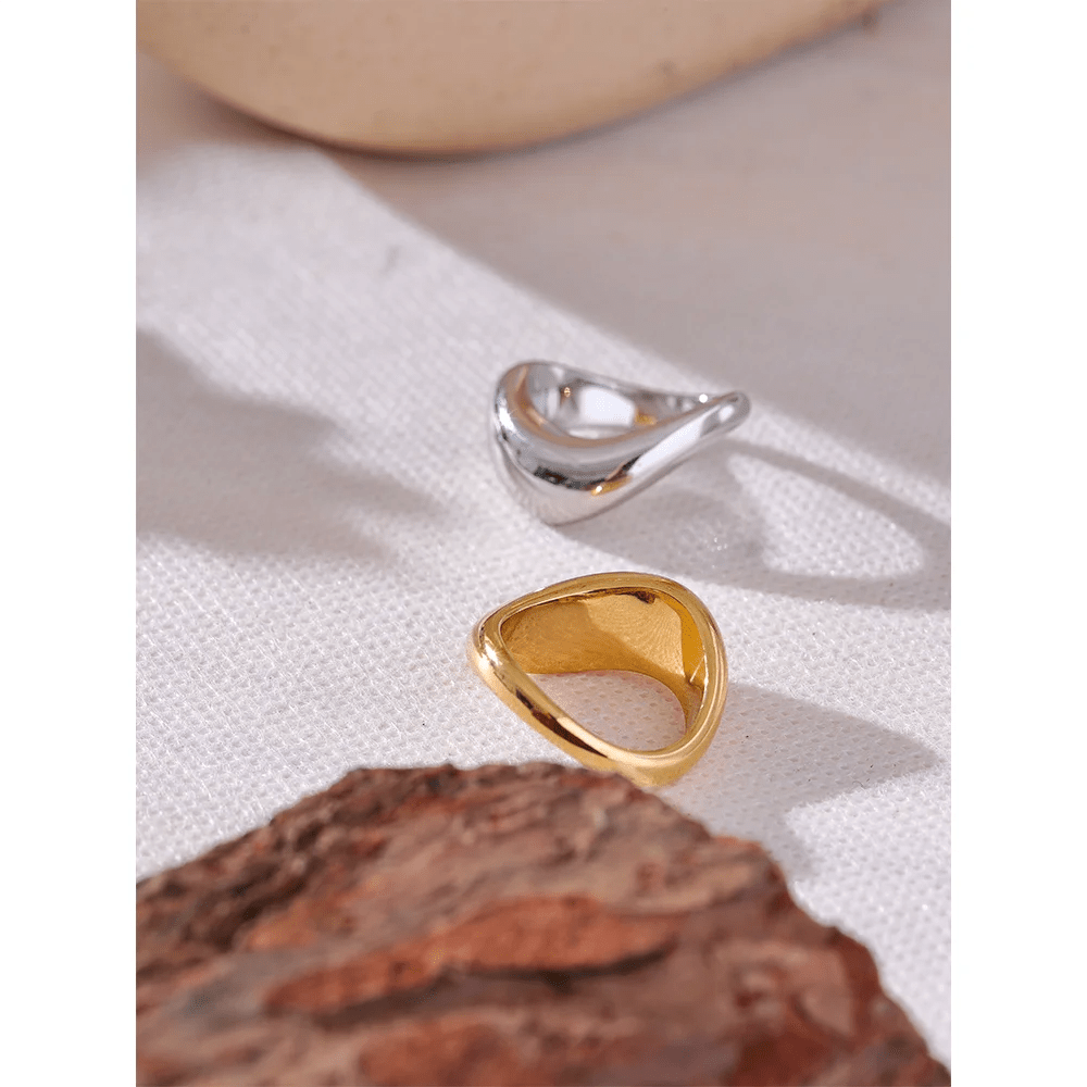 Geometric gold ring - minimalist stainless steel design for women | Pure Vita Dubai