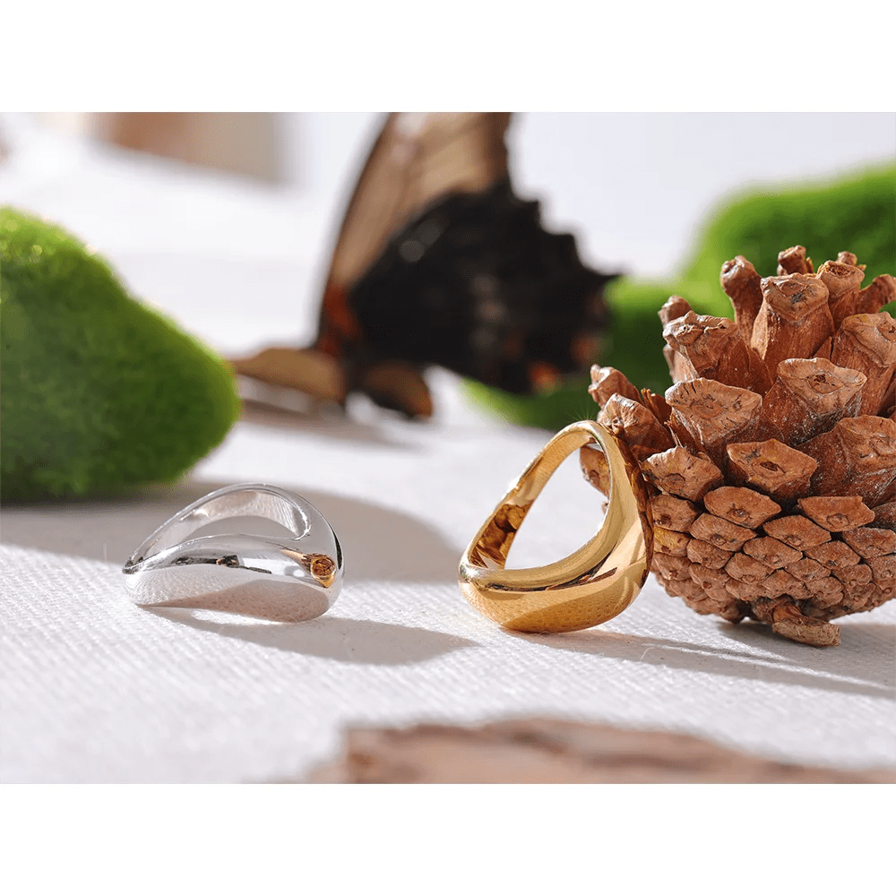 Geometric gold ring - minimalist stainless steel design for women | Pure Vita Dubai