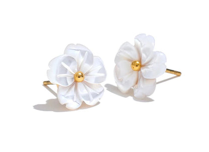 Shell flower stud earrings - PVD gold plated Korean fashion design | Pure Vita Dubai