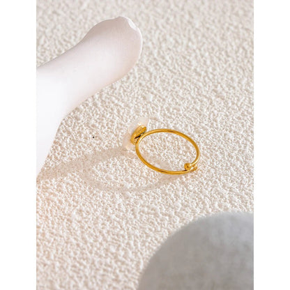 Natural shell flower ring adjustable - 18K PVD gold plated design | Pure Vita Dubai