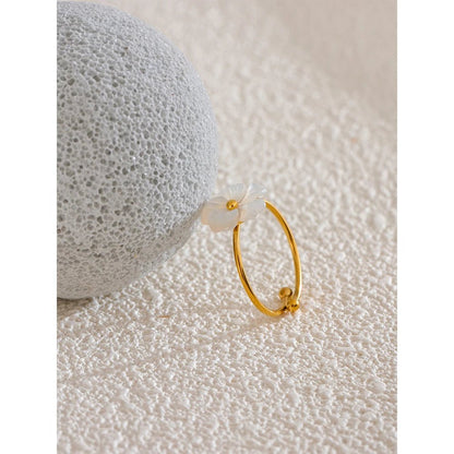 Natural shell flower ring adjustable - 18K PVD gold plated design | Pure Vita Dubai