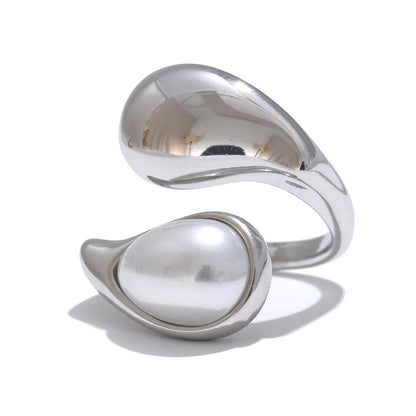 Pearl Water Drop Ring - 316L Stainless Steel PVD Gold Plated - Pure Vita Dubai