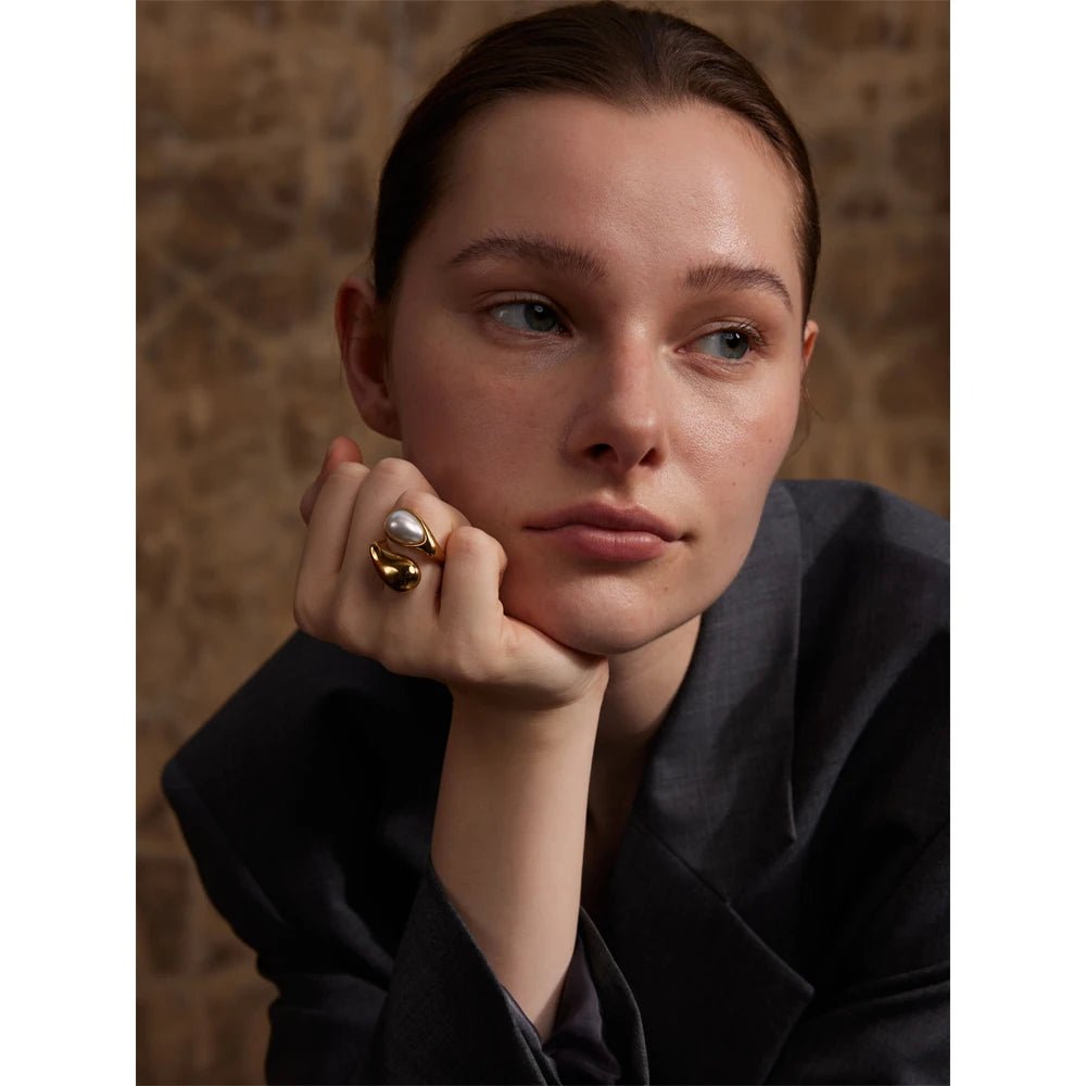 Pearl Water Drop Ring - 316L Stainless Steel PVD Gold Plated - Pure Vita Dubai