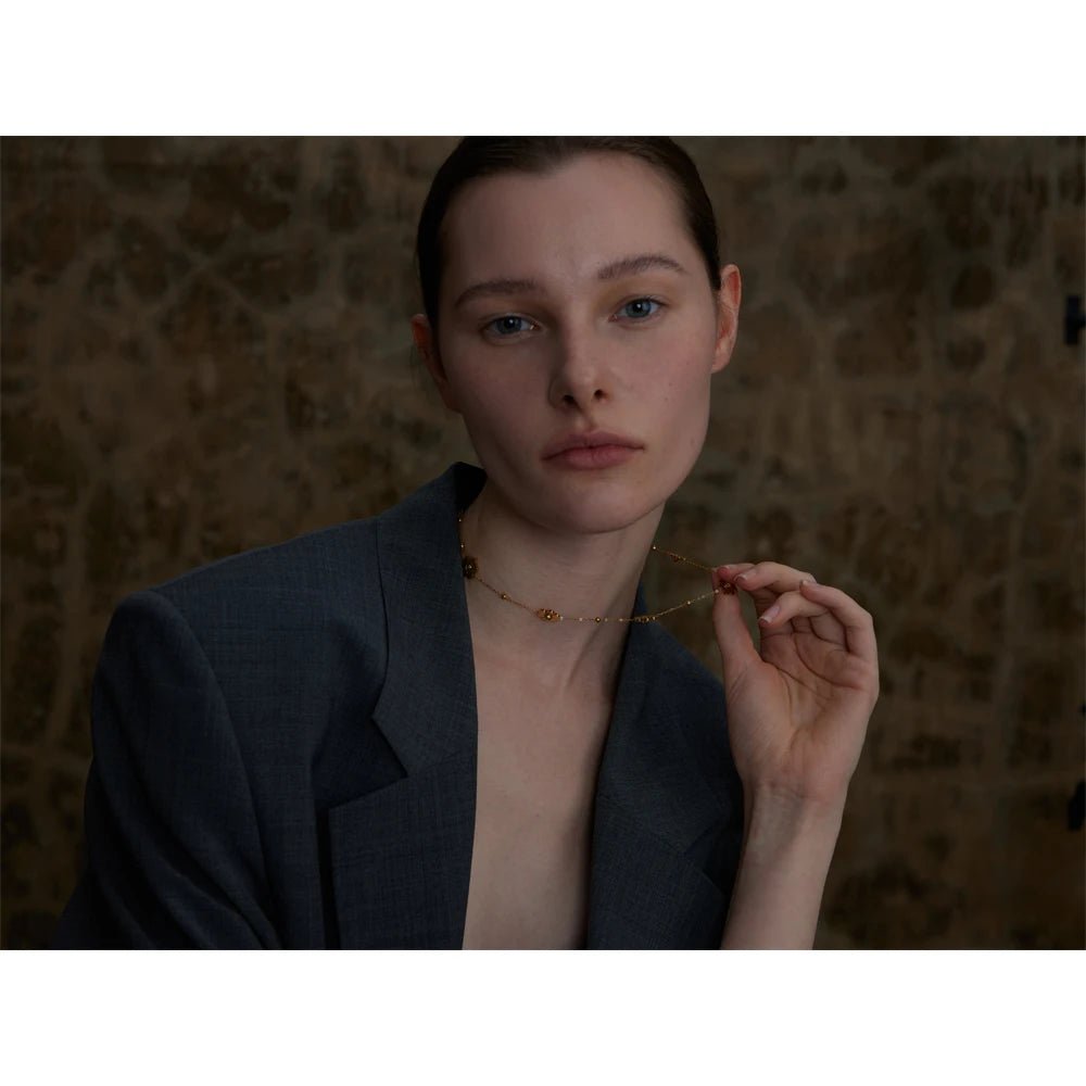 Flower necklace - waterproof PVD gold chain design for women | Pure Vita Dubai