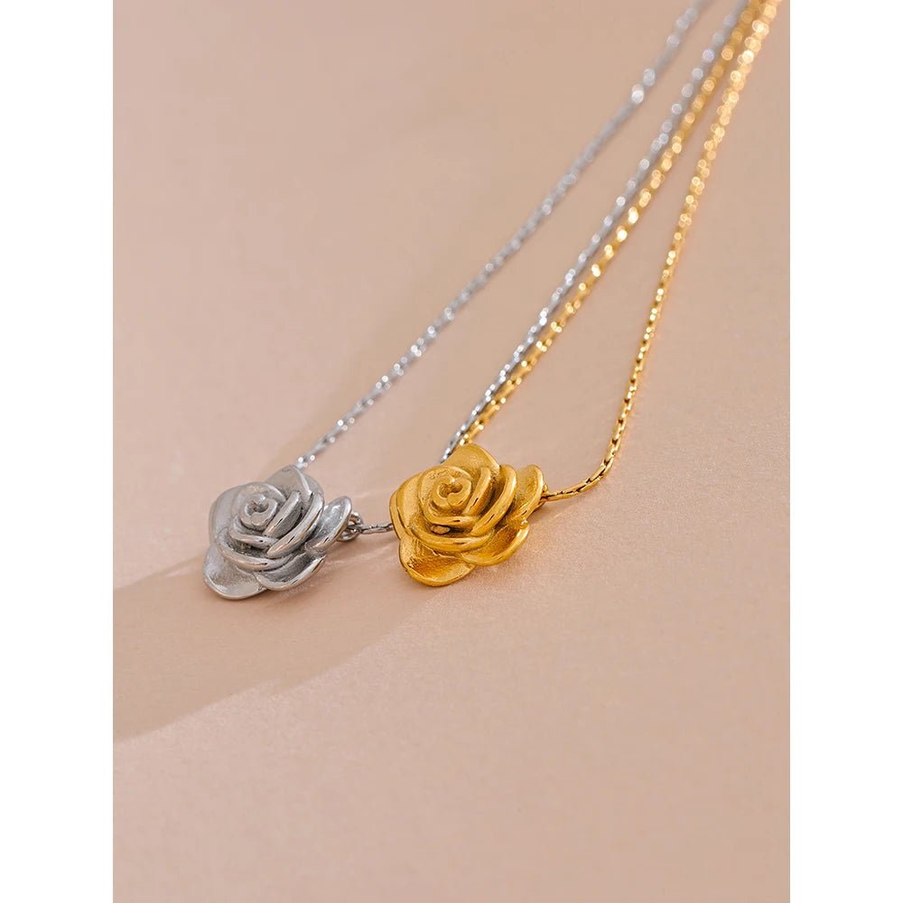 3D flower pendant necklace - waterproof 18K gold plated stereoscopic design | Pure Vita Dubai