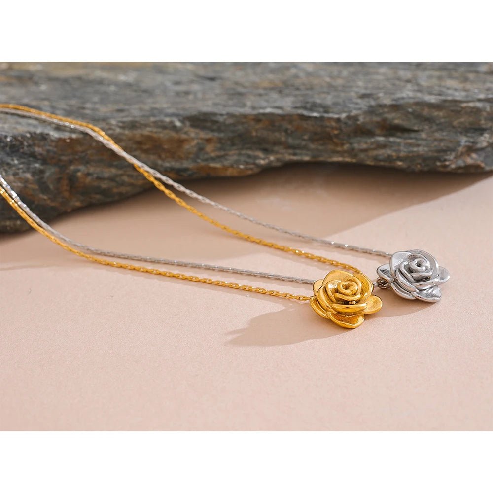 3D flower pendant necklace - waterproof 18K gold plated stereoscopic design | Pure Vita Dubai