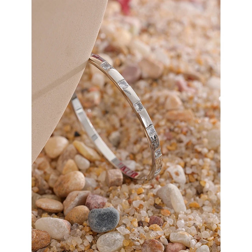 Zirconia tennis bracelet - PVD gold plated stainless steel design | Pure Vita Dubai