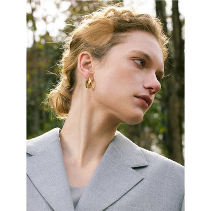 U Shape Hoop Earrings - 18K Gold PVD Plated Waterproof Classy - Pure Vita Dubai